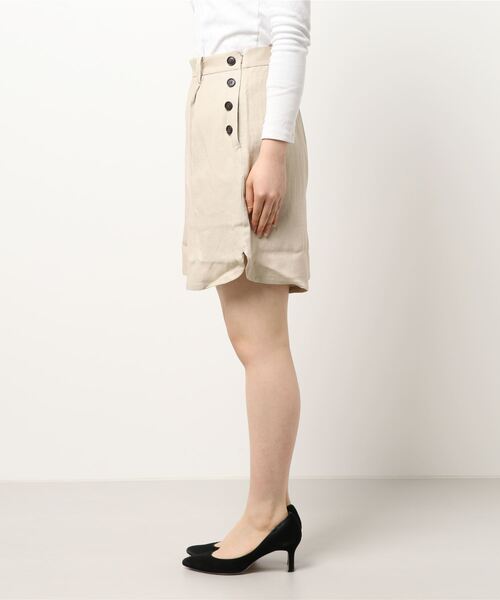 Factor=（ファクターイコール）の「脇スリットリネンハーフパンツ（その他パンツ・レディース・ベージュ/ブルー/ブラック・FREE）」の12枚目の写真