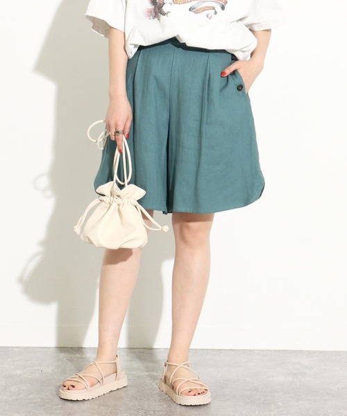 Factor=（ファクターイコール）の「脇スリットリネンハーフパンツ（その他パンツ・レディース・ベージュ/ブルー/ブラック・FREE）」の3枚目の写真