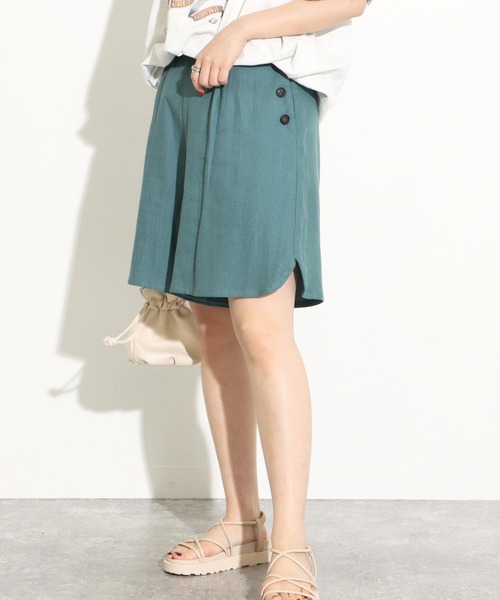 Factor=（ファクターイコール）の「脇スリットリネンハーフパンツ（その他パンツ・レディース・ベージュ/ブルー/ブラック・FREE）」の21枚目の写真