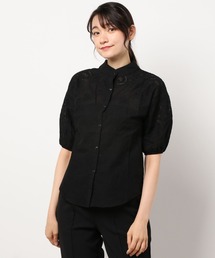 ボリュームスリーブ刺繍ブラウス
