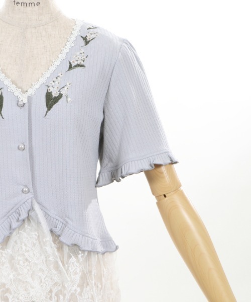 axes femme（アクシーズファム）の「すずらん刺繍裾レースボレロ（カーディガン/ボレロ・レディース・ホワイト/サックスブルー/ネイビー・MEDIUM）」の13枚目の写真