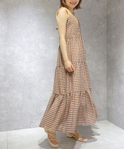 Cheek（チーク）の「ギンガムチェックティアードキャミワンピース（ワンピース・レディース・オレンジ/イエロー/ラベンダー・MEDIUM）」の21枚目の写真