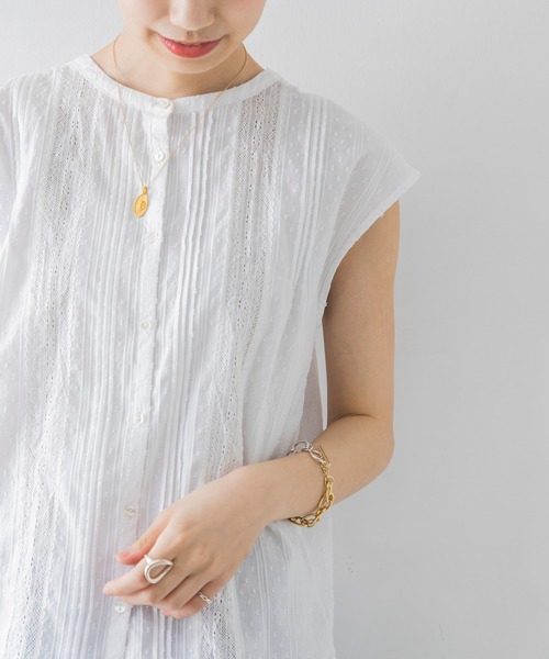 URBAN RESEARCH（アーバンリサーチ）の「前後2WAYフレンチスリーブレースブラウス（シャツ/ブラウス・レディース・ブラック/オフホワイト・FREE）」の17枚目の写真