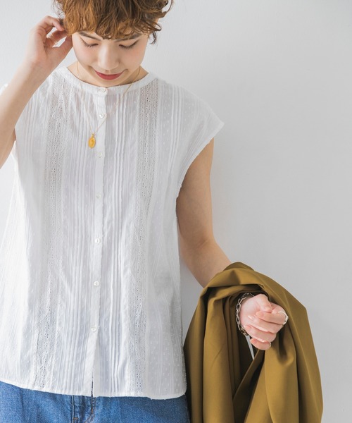 URBAN RESEARCH（アーバンリサーチ）の「前後2WAYフレンチスリーブレースブラウス（シャツ/ブラウス・レディース・ブラック/オフホワイト・FREE）」の19枚目の写真