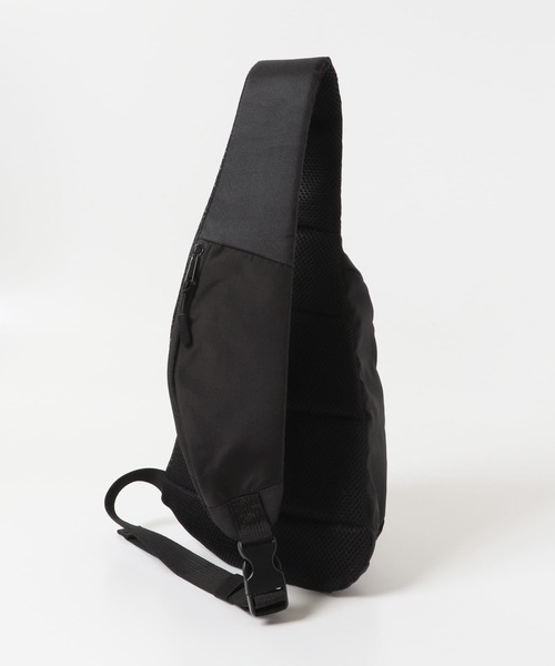 URBAN RESEARCH DOORS（アーバンリサーチドアーズ）の「URD SHOULDER BAG（ショルダーバッグ・メンズ・オリーブ/チャコールグレー/ブラック・ONE）」の9枚目の写真