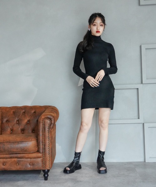 VIVIAN（ヴィヴィアン）の「オープントゥ厚底ストレッチショートブーツ ZOZOTOWN限定商品（ブーツ・レディース・ブラック/ダークブラウン/アイボリー・S/M/L）」の12枚目の写真