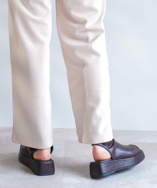 VIVIAN（ヴィヴィアン）の「オープントゥ厚底ストレッチショートブーツ ZOZOTOWN限定商品（ブーツ・レディース・ブラック/ダークブラウン/アイボリー・S/M/L）」の13枚目の写真