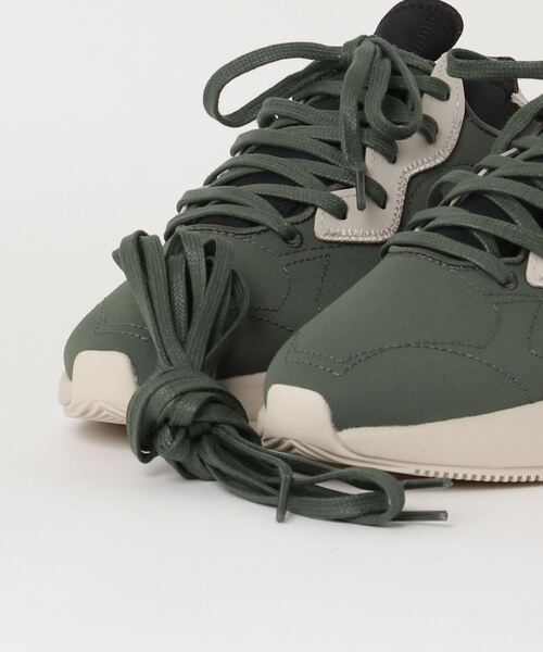 Y-3（ワイスリー）の「Y-3 KAIWA（スニーカー・メンズ・グリーン系その他・29.5cm/28.5cm/22.5cm/23.0cm/24.5cm/25.0cm/26.5cm/27.0cm/23.5cm/24.0cm/27.5cm/28.0cm/25.5cm/26.0cm）」の2枚目の写真