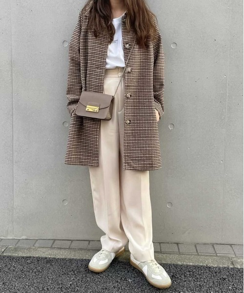 EPIMI E'PIMMY（エピミエピミー）の「フェイクウールステンカラーコート（ステンカラーコート・レディース・ブラウン/ブラック/ベージュ・MEDIUM）」の16枚目の写真