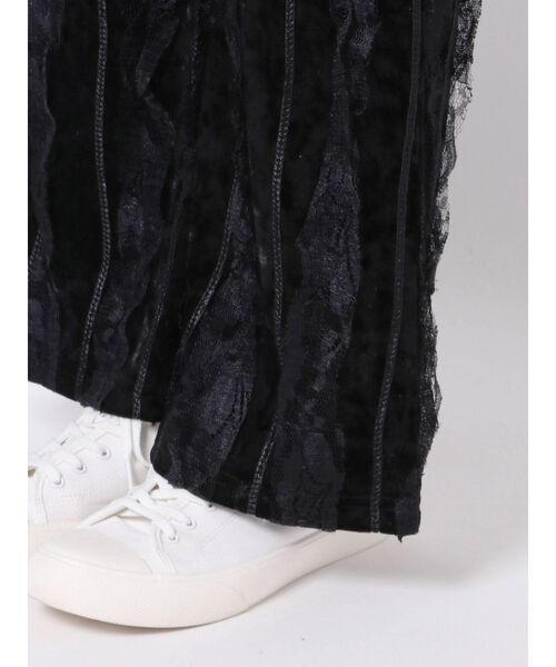 merry jenny（メリージェニー）の「【セットアップ】フリルベロアワイドパンツ（その他パンツ・レディース・ブラック/ミント/ライトブルー/ベージュ・FREE）」の9枚目の写真