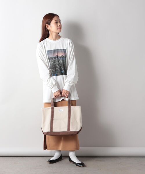 fredy emue（フレディエミュ）の「The best view ロンT（Tシャツ/カットソー・レディース・ホワイト系その他4/ブルー系その他3/レッド系その他3・38）」の4枚目の写真