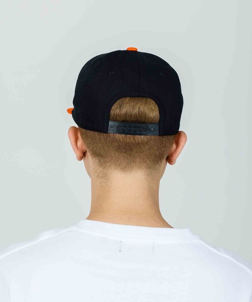 XLARGE（エクストララージ）の「TEAM LOGO 2TONE CAP（キャップ・メンズ・ブラック/グレー/グリーン・ONE SIZE）」の13枚目の写真