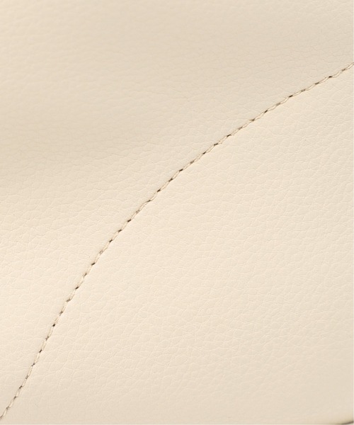 LE TALON(ルタロン)の「5cmスクエアフィットショートブーツ◆(ブーツ・レディース・アイボリー/ブラック系その他・SMALL/MEDIUM/LARGE/X-SMALL)」の12枚目の写真