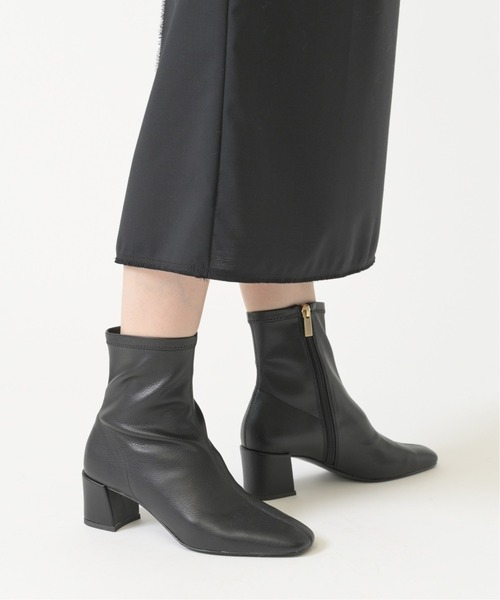 LE TALON(ルタロン)の「5cmスクエアフィットショートブーツ◆(ブーツ・レディース・アイボリー/ブラック系その他・SMALL/MEDIUM/LARGE/X-SMALL)」の16枚目の写真