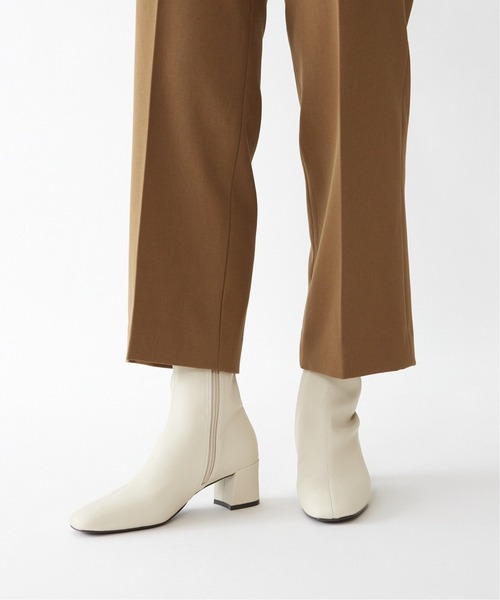 LE TALON(ルタロン)の「5cmスクエアフィットショートブーツ◆(ブーツ・レディース・アイボリー/ブラック系その他・SMALL/MEDIUM/LARGE/X-SMALL)」の20枚目の写真