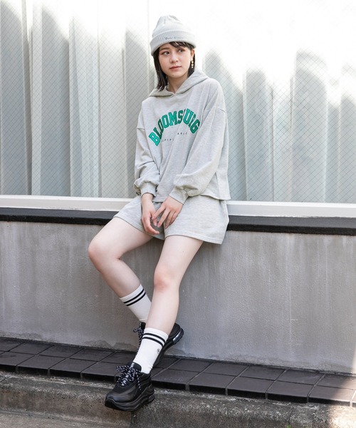 repipi armario(レピピ アルマリオ)の「☆セットアイテム☆カレッジパーカーセットアップ(ワンピース・キッズ・グレー/グリーン・SMALL/LARGE/MEDIUM)」の4枚目の写真