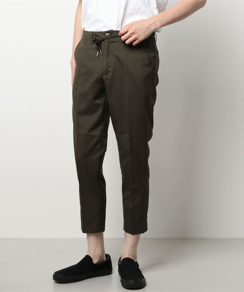 VIBGYOR(ヴィブジョー)の「TRルーズフィットアンクルパンツ(スラックス・メンズ・ブラック/カーキ/その他1/ブルー系その他/ベージュ/グレイッシュベージュ・LARGE/MEDIUM/X-LARGE)」の1枚目の写真