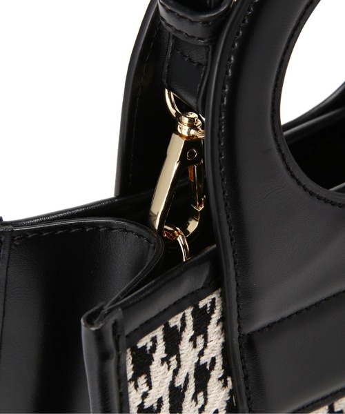 N.(N. Natural Beauty Basic)(エヌエヌナチュラルビューティーベーシック)の「チェック柄くり手トートバッグ(トートバッグ・レディース・ブラック/ブラウン・フリ-)」の11枚目の写真