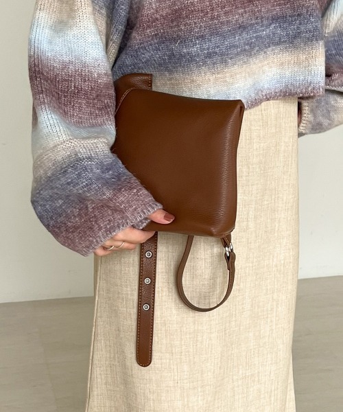 Bab（バブ）の「スクエアカットショルダーバッグ（ショルダーバッグ・レディース・ブラック/ベージュ/ブラウン・ONESIZE）」の10枚目の写真