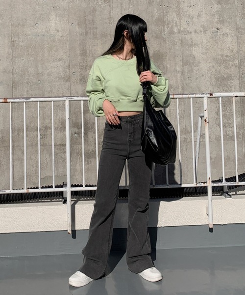 LVEU.（ラブユ.）の「【LVEU.】リングデザインワンショルダーバッグ / トートバッグ A4 大容量 鞄 ワンショルダー 合皮 合成皮革 かばん ショルダーバッグ 大きめ ブラック（トートバッグ・レディース・ブラック/ブラック系その他・FREE）」の4枚目の写真