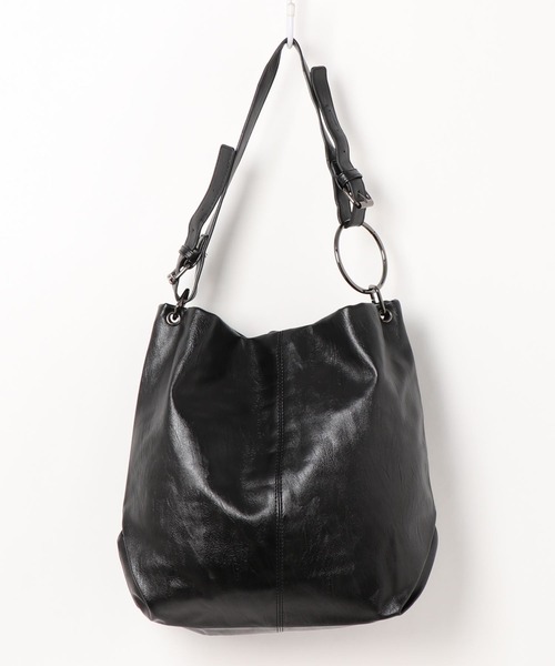 LVEU.（ラブユ.）の「【LVEU.】リングデザインワンショルダーバッグ / トートバッグ A4 大容量 鞄 ワンショルダー 合皮 合成皮革 かばん ショルダーバッグ 大きめ ブラック（トートバッグ・レディース・ブラック/ブラック系その他・FREE）」の15枚目の写真