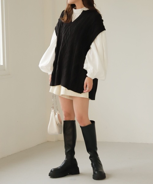 Heather（ヘザー）の「スタンドネック袖ギャザーブラウス 266643