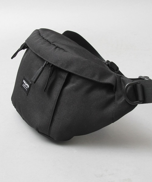 YAKPAK(ヤックパック)の「YAKPAK / ヤックパック / 撥水 600Dポリエステル / ウエストバッグ / ウエストポーチ / white labela / ホワイトレーベル / WAIST BAG(ボディバッグ/ウエストポーチ・メンズ・ブラック・FREE)」の6枚目の写真