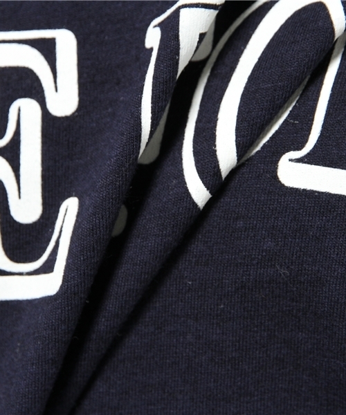 DISCOAT(ディスコート)の「【Discoat】MAKE FORビッグロゴロンT(Tシャツ/カットソー・レディース・グレー/アイボリー/ネイビー・フリ-)」の7枚目の写真