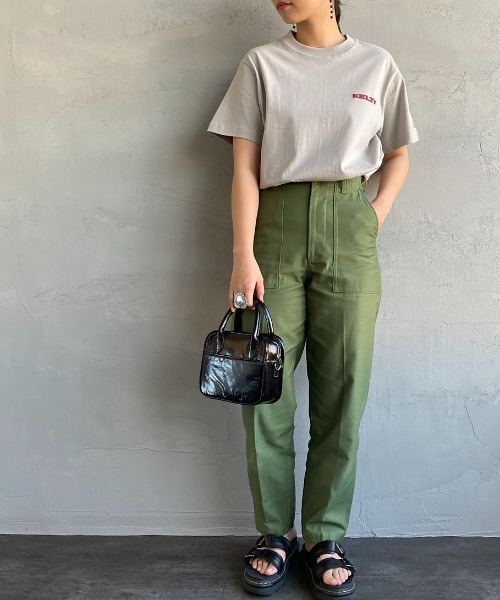 KELTY（ケルティ）の「[KELTY/ケルティ] 別注 発泡プリント ワンポイント胸ロゴTシャツ（Tシャツ/カットソー・レディース・ホワイト/ライトグレー/グリーン/ネイビー・XS/S/M/L）」の7枚目の写真