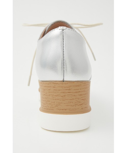 STACCATO(スタッカート)の「プラットフォームクォーターブローグ(ドレスシューズ・レディース・シルバー/ライトブラック・23cm/23.5cm/24cm/24.5cm/22.5cm)」の17枚目の写真