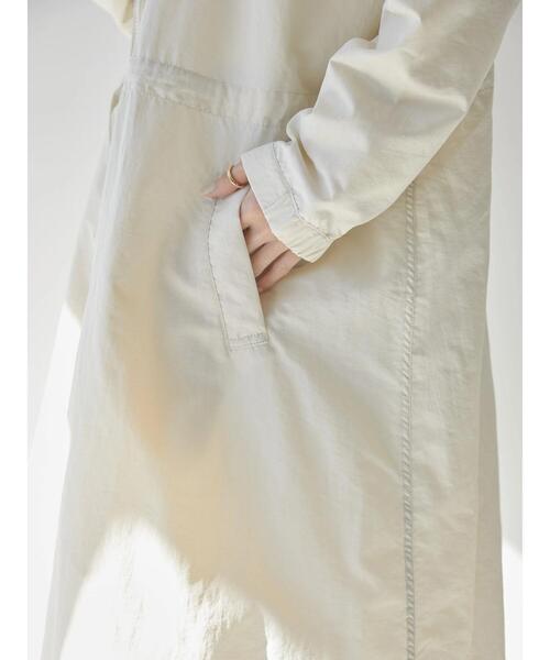 AMERICAN HOLIC（アメリカンホリック）の「フード付きZIPコート（ブルゾン・レディース・アイボリー/ライトベージュ・L/M）」の16枚目の写真