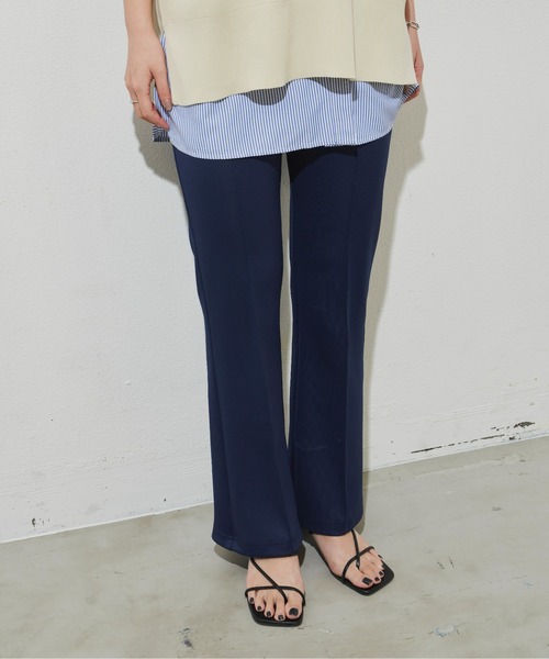 Aunt Marie's（アントマリーズ）の「フレアレギンスストレッチパンツ / 美脚パンツ（その他パンツ・レディース・ブラック/ネイビー・FREE/MEDIUM/TALL）」の3枚目の写真