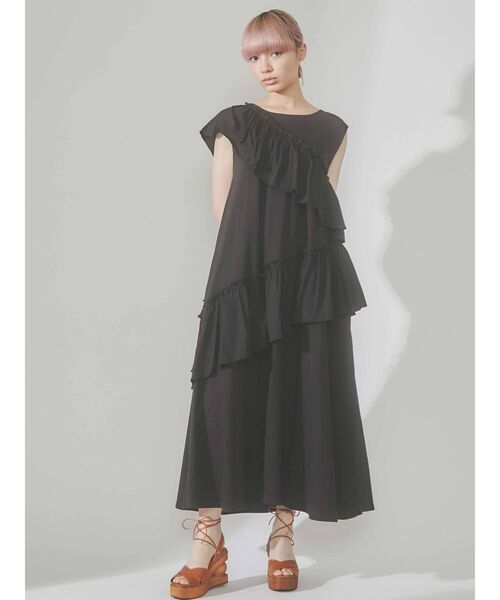 merry jenny（メリージェニー）の「オブジェウッドソールサンダル（サンダル・レディース・ブラック/キャメル・MEDIUM/LARGE）」の4枚目の写真