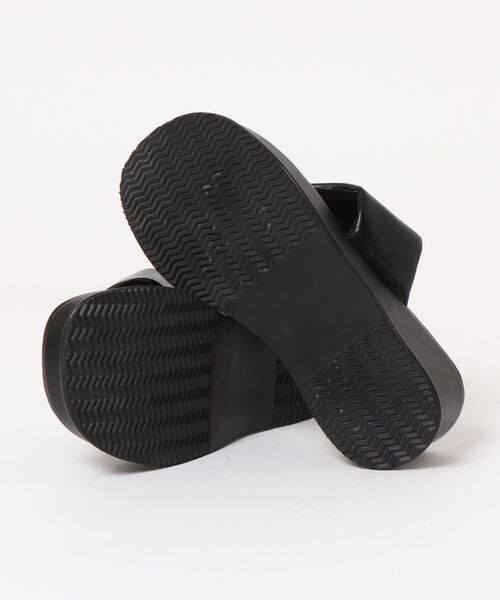 AMAIL(アマイル)の「Daily bulky sandal(サンダル・レディース・ブラック・S/M/L)」の4枚目の写真