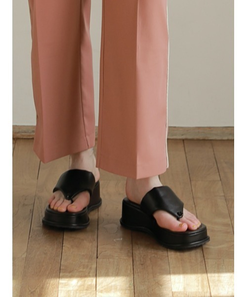 AMAIL(アマイル)の「Daily bulky sandal(サンダル・レディース・ブラック・S/M/L)」の16枚目の写真