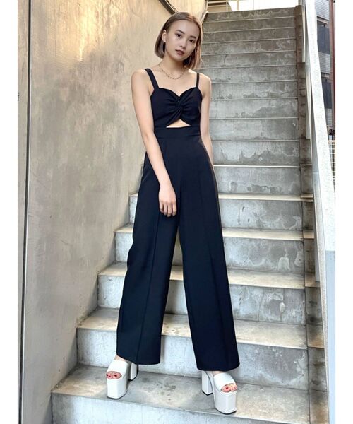 EMODA（エモダ）の「アシンメトリーツイストオールインワン（つなぎ/オールインワン・レディース・アイボリー/グレー/ブラック・FREE）」の13枚目の写真