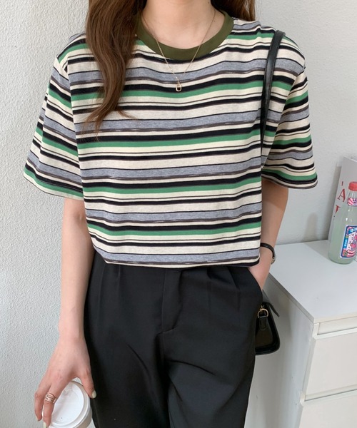 Diosfront(ディオスフロント)の「マルチボーダー半袖Tシャツ(Tシャツ/カットソー・レディース・ブルー系その他/グリーン系その他/ブラウン系その他/ピンク系その他・M/L)」の3枚目の写真