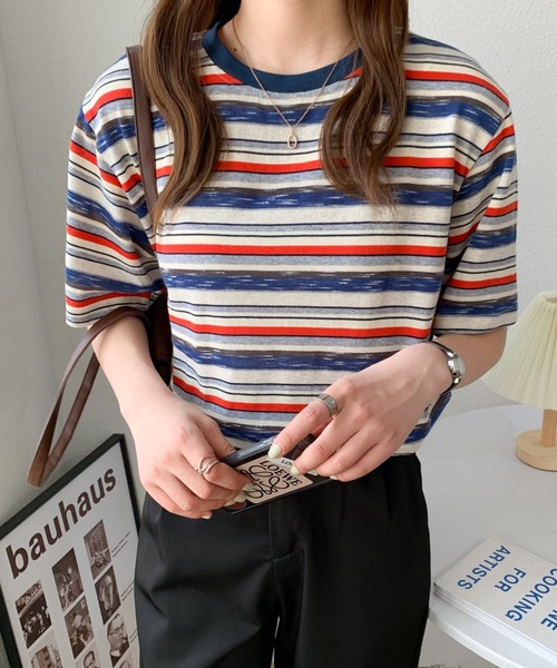 Diosfront(ディオスフロント)の「マルチボーダー半袖Tシャツ(Tシャツ/カットソー・レディース・ブルー系その他/グリーン系その他/ブラウン系その他/ピンク系その他・M/L)」の4枚目の写真