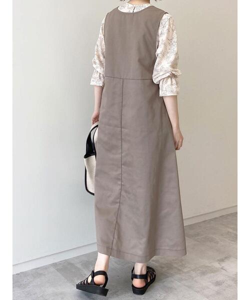 Samansa Mos2 blue（サマンサモスモスブルー）の「Vネックジャンパースカート（ワンピース・レディース・ブラック/ネイビー/モカ・ﾌﾘ-）」の4枚目の写真