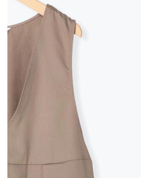 Samansa Mos2 blue（サマンサモスモスブルー）の「Vネックジャンパースカート（ワンピース・レディース・ブラック/ネイビー/モカ・ﾌﾘ-）」の19枚目の写真