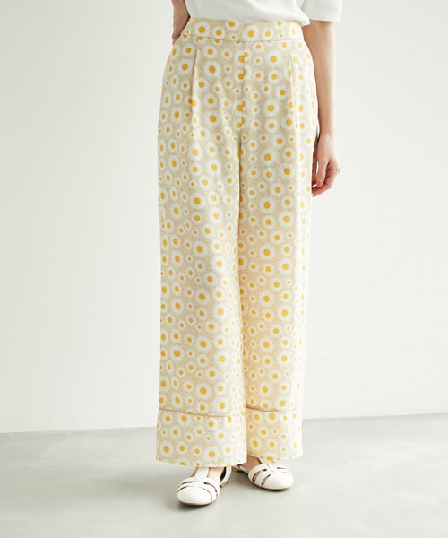 ROPE' PICNIC(ロペピクニック)の「アデリアレトロ×ROPE' PICNIC/レトロ柄パンツ(その他パンツ・レディース・イエロー系その他/ブルー系その他・40/38)」の13枚目の写真