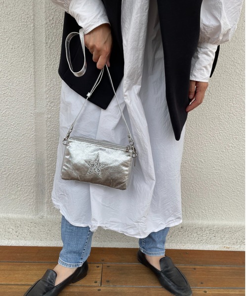 Actually（アクチュアリー）の「JELLY星 ダブルウォレット ショルダーバッグ お財布ショルダー（ショルダーバッグ・レディース・ライトグレー/ブラック/シルバー・フリー）」の11枚目の写真