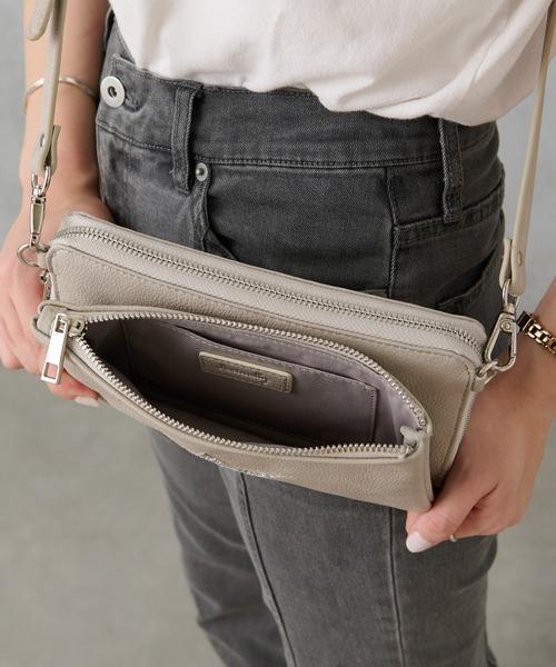 Actually（アクチュアリー）の「JELLY星 ダブルウォレット ショルダーバッグ お財布ショルダー（ショルダーバッグ・レディース・ライトグレー/ブラック/シルバー・フリー）」の22枚目の写真