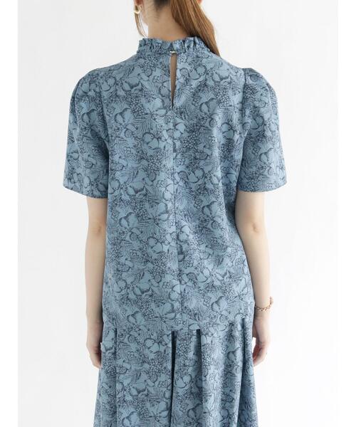 Te chichi(テチチ)の「フルーツ柄ボリュームスリーブブラウス(シャツ/ブラウス・レディース・イエロー/ブルー・フリ-)」の15枚目の写真