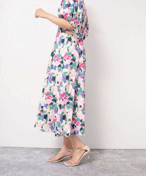 NOLLEY’S Sophi(ノーリーズソフィ)の「カットジャガードプリントワンピース(ワンピース・レディース・ホワイト系その他4・38/36)」の4枚目の写真
