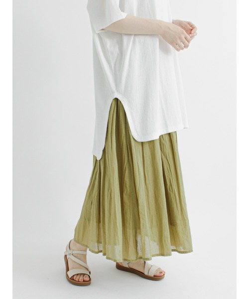 Samansa Mos2 blue(サマンサモスモスブルー)の「ボイルギャザースカート(スカート・レディース・イエロー/オレンジ/ブルー/グリーン/チャコール・フリ-)」の3枚目の写真