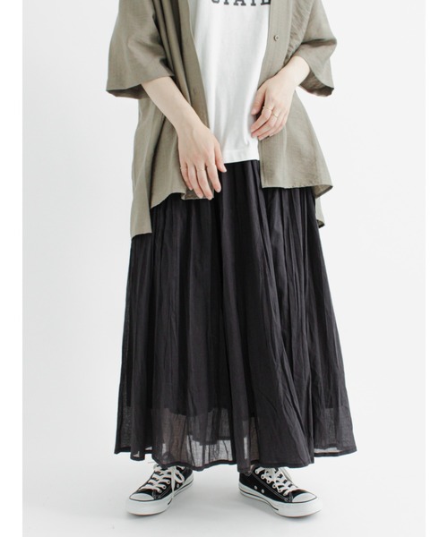 Samansa Mos2 blue(サマンサモスモスブルー)の「ボイルギャザースカート(スカート・レディース・イエロー/オレンジ/ブルー/グリーン/チャコール・フリ-)」の2枚目の写真