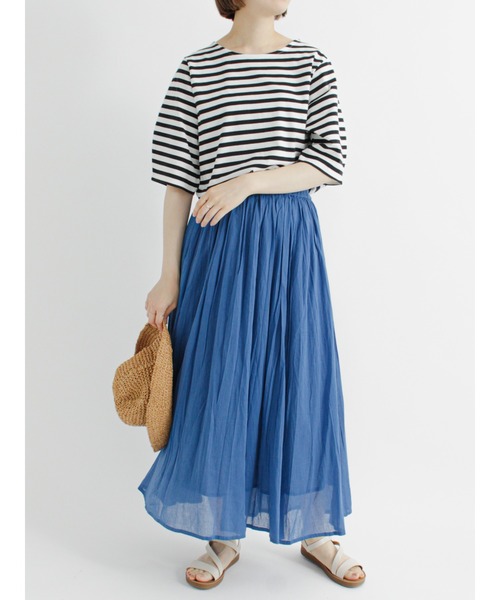 Samansa Mos2 blue(サマンサモスモスブルー)の「ボイルギャザースカート(スカート・レディース・イエロー/オレンジ/ブルー/グリーン/チャコール・フリ-)」の12枚目の写真