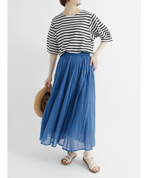 Samansa Mos2 blue(サマンサモスモスブルー)の「ボイルギャザースカート(スカート・レディース・イエロー/オレンジ/ブルー/グリーン/チャコール・フリ-)」の14枚目の写真