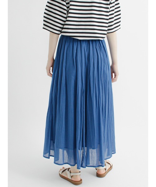Samansa Mos2 blue(サマンサモスモスブルー)の「ボイルギャザースカート(スカート・レディース・イエロー/オレンジ/ブルー/グリーン/チャコール・フリ-)」の19枚目の写真